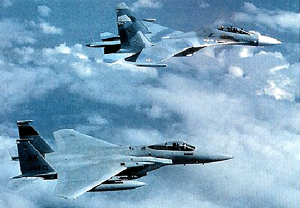 F-15 e Sukhoi-27